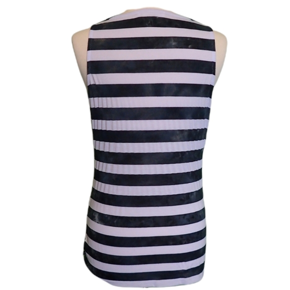 Michael MK Black & White Striped Top - Picture 10 of 11